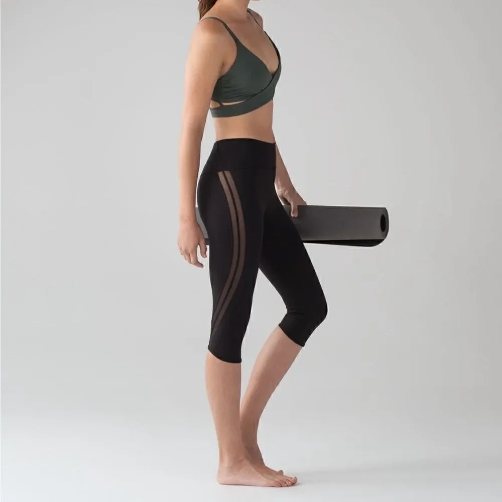 Lululemon Sun Setter Black Cropped  leggings 17 “ size 6